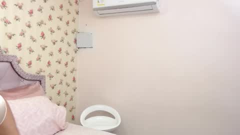 Milf Latina online show from March 2026 01:27:02 PM