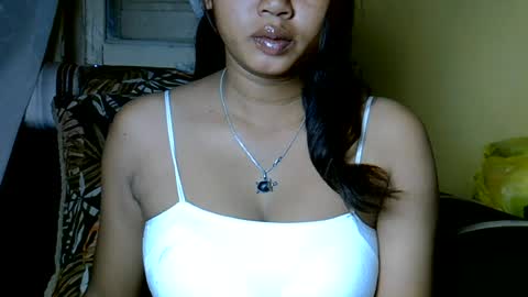 crystalbellax online show from June 2026 05:46:01 AM