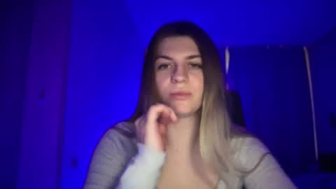 crystalblush01 online show from March 2026 02:39:02 PM