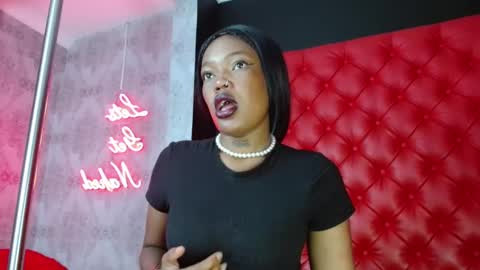 Crystal online show from January 2025 08:10:01 PM