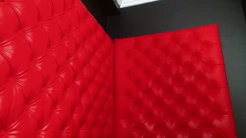 Crystal online show from January 2025 01:50:01 AM