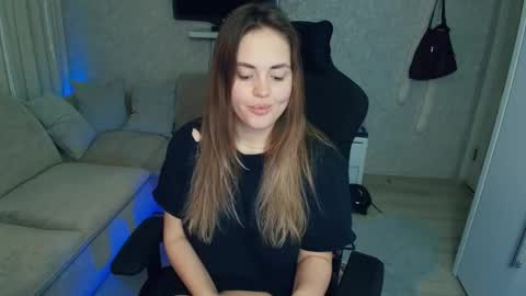 crystalemily online show from January 2026 08:23:02 PM