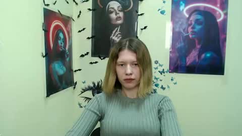 Stella online show from March 2025 04:17:01 PM