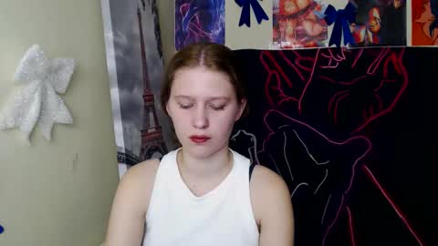 Stella online show from March 2026 01:17:02 PM