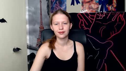Stella online show from May 2026 06:04:02 PM