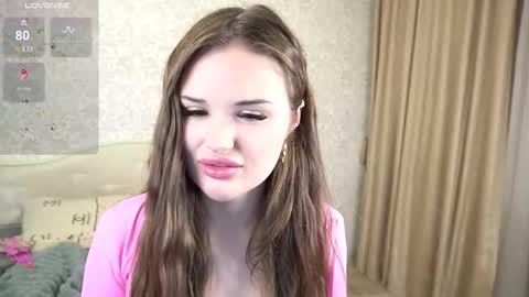 Snapshot of crystall_bliss chatting on November 2025 02:49:01 PM Nika online show from November 2025 02:49:01 PM