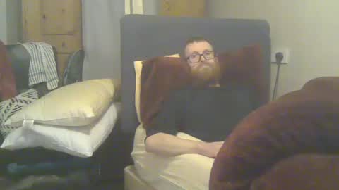 Snapshot of cs014g8493 chatting on February 2026 12:04:02 AM chris online show from February 2026 12:04:02 AM