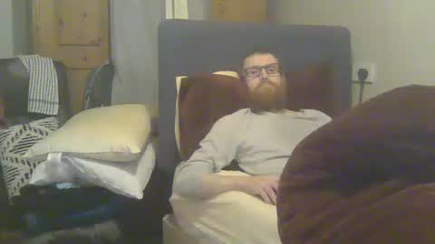 Snapshot of cs014g8493 chatting on February 2026 12:06:02 AM chris online show from February 2026 12:06:02 AM