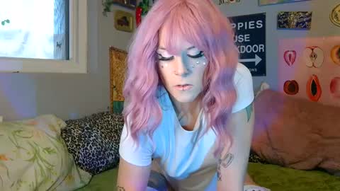 Snapshot of cu2sly chatting on September 2025 06:42:02 PM online show from September 2025 06:42:02 PM