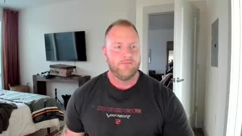 Snapshot of cub_guns95 chatting on April 2026 12:54:02 AM Gunnar online show from April 2026 12:54:02 AM