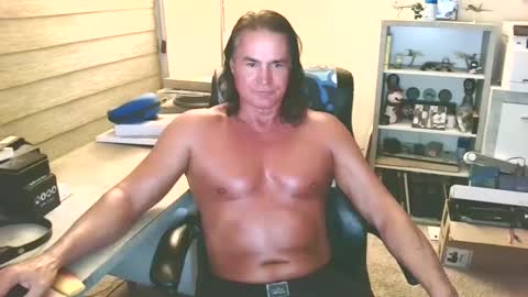 Yup... kinda old but Stop in and say hello online show from September 2025 05:18:02 AM