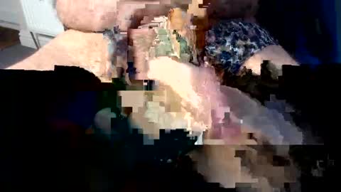 Tips WellCUM - Hot Bi Curious - ask Privates online show from December 2024 03:06:01 PM