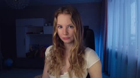 Snapshot of cuddle_kitten chatting on January 2026 06:18:01 AM Alexia online show from January 2026 06:18:01 AM