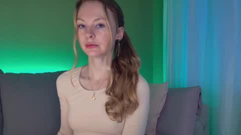 Snapshot of cuddle_kitten chatting on January 2026 05:44:01 AM Alexia online show from January 2026 05:44:01 AM