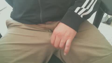 Snapshot of cuddlebeardeluxe chatting on March 2026 04:02:02 PM cuddlebeardeluxe online show from March 2026 04:02:02 PM