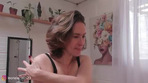 Snapshot of cuddlingbunnny chatting on July 2026 04:55:01 PM Leonela online show from July 2026 04:55:01 PM