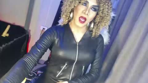 CUMMELA SLUTI online show from February 2026 02:24:01 PM