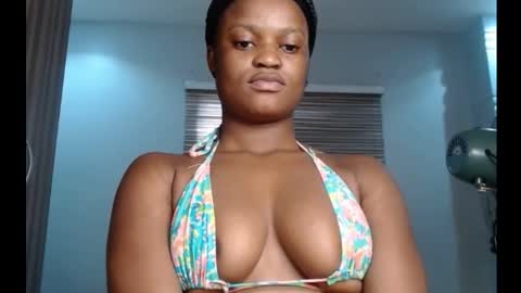 Snapshot of cum_ebony_petitxx chatting on September 2025 07:21:02 AM cath online show from September 2025 07:21:02 AM