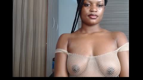 Snapshot of cum_ebony_petitxx chatting on October 2025 06:45:01 AM cath online show from October 2025 06:45:01 AM