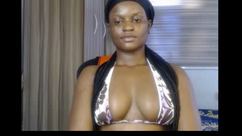 Snapshot of cum_ebony_petitxx chatting on November 2025 10:59:01 AM cath online show from November 2025 10:59:01 AM