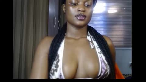 Snapshot of cum_ebony_petitxx chatting on November 2025 08:03:02 AM cath online show from November 2025 08:03:02 AM