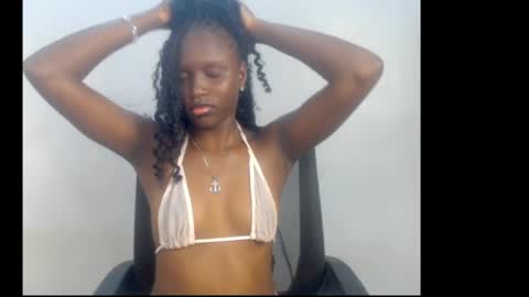 sophie online show from May 2026 06:41:01 AM