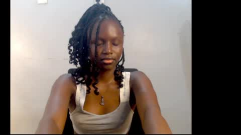 sophie online show from May 2026 06:21:03 AM