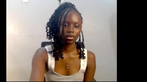 sophie online show from May 2026 06:43:02 AM