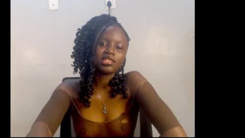 sophie online show from May 2026 07:03:01 AM