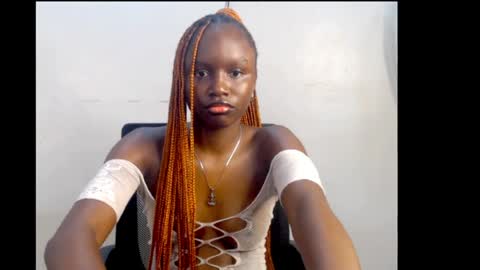 sophie online show from June 2026 07:11:01 AM