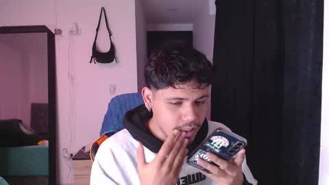 Snapshot of cum_park chatting on January 2025 04:18:01 AM DAVID online show from January 2025 04:18:01 AM