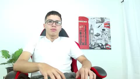 cumandres online show from September 2025 02:30:02 PM