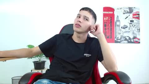 cumandres online show from October 2025 02:14:02 PM