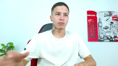 cumandres online show from May 2026 03:09:02 PM