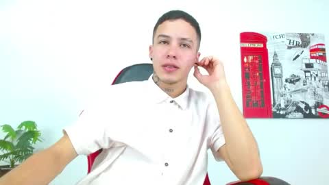 cumandres online show from May 2026 03:07:01 PM