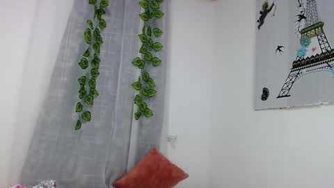 Pablo and emma online show from October 2025 10:16:02 AM