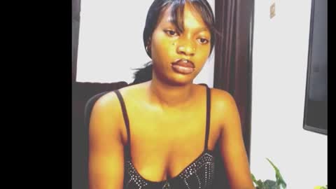 cumebony_petit online show from February 2026 07:54:02 AM