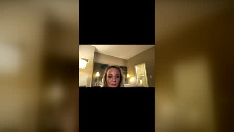 cumguzzlingskank online show from April 2026 05:49:02 AM