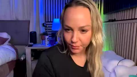 cumguzzlingskank online show from April 2026 06:29:02 AM