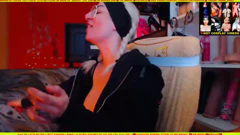 Snapshot of cuminmenowbby chatting on February 2025 02:20:02 PM cuminmenowbby online show from February 2025 02:20:02 PM