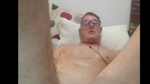 Snapshot of cumliveinoz chatting on December 2025 03:10:01 PM cumliveinoz online show from December 2025 03:10:01 PM