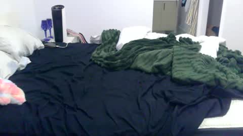 cumtowa online show from September 2025 09:37:01 PM