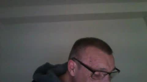 Snapshot of cumseeme002 chatting on February 2026 09:02:02 PM Alan online show from February 2026 09:02:02 PM