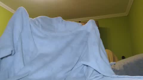 Snapshot of cup_of_t3a chatting on January 2025 09:51:02 PM Im Lee. Say Hey Im very social. online show from January 2025 09:51:02 PM