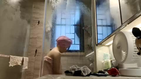 Lizly online show from July 2026 02:53:01 AM