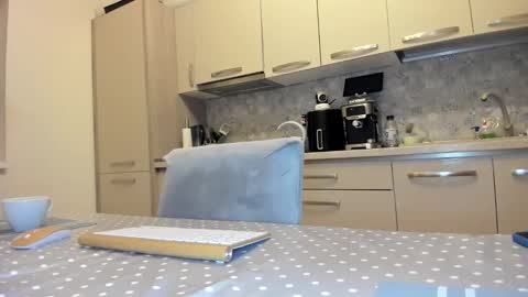 Snapshot of cuplu29 chatting on December 2025 02:41:01 AM maria alex online show from December 2025 02:41:01 AM