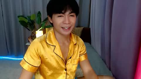 Xyrien online show from April 2026 03:00:01 PM