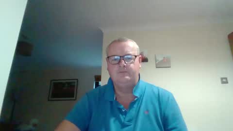 curiousax77 online show from December 2024 09:58:01 AM