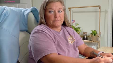 curious couple online show from November 2025 07:46:02 PM