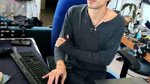 Snapshot of curiousgenie chatting on February 2026 07:23:02 AM curiousgenie online show from February 2026 07:23:02 AM